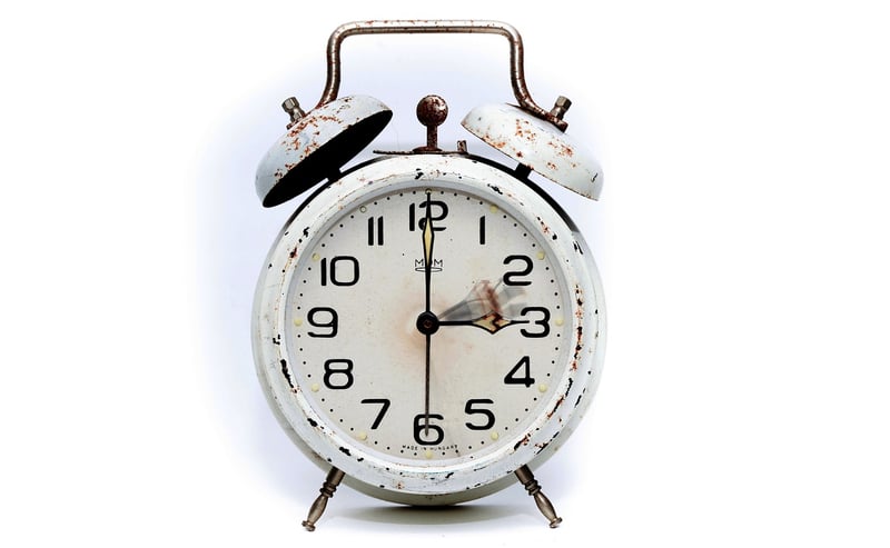 Clock representing time continuum